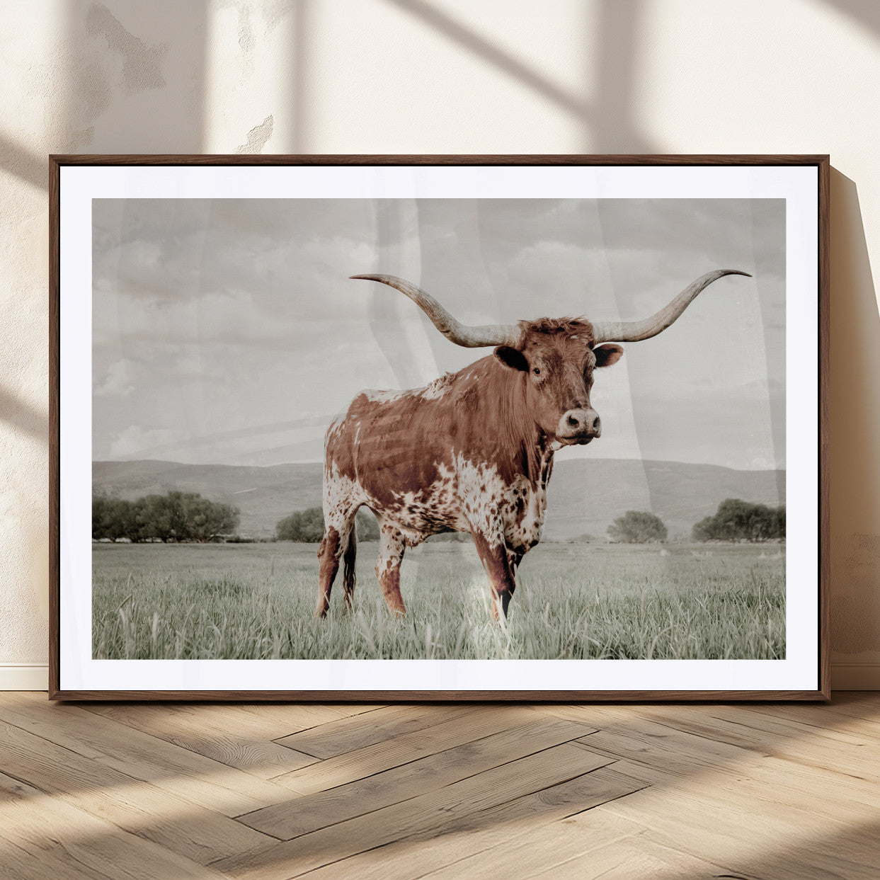 28309012-MGC-FP-36x24_Walnut-Texas Longhorn Wall Art Canvas Print, Framed Spotted Cattle Art Picture Print, Horned Bull Perfect Rustic Western Decor Artwork