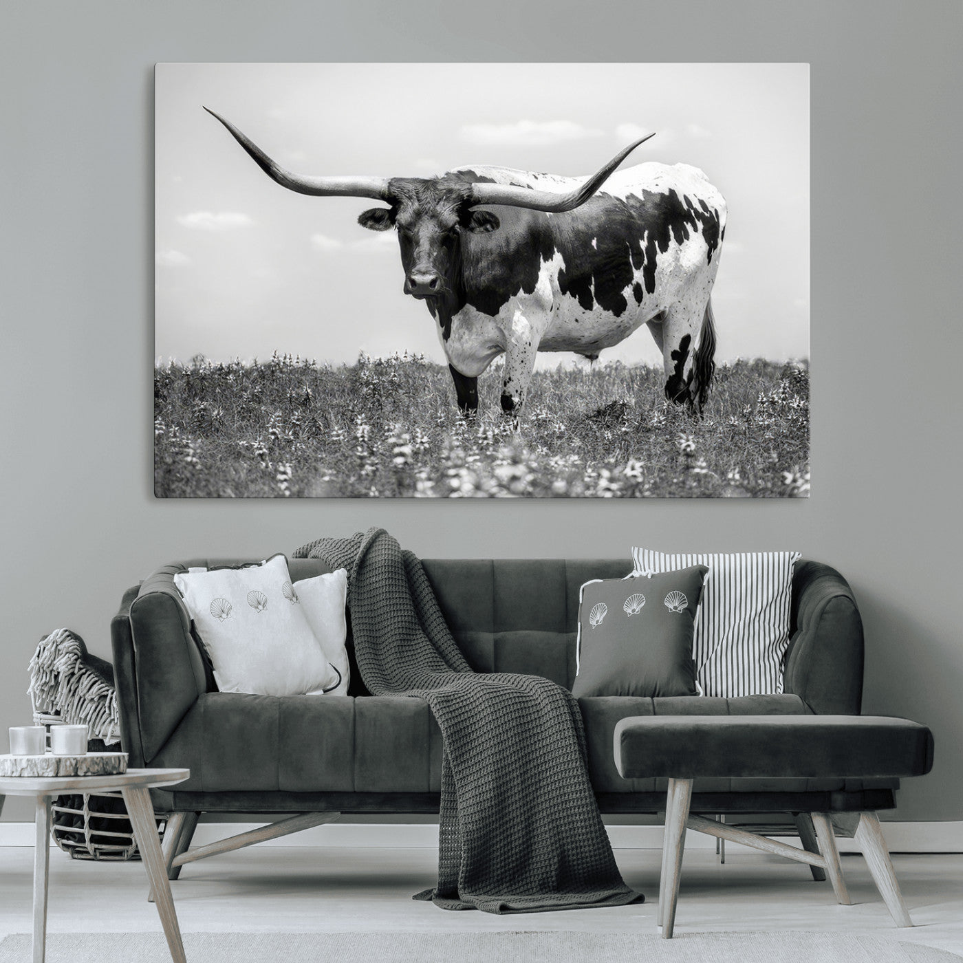 94709-MGV-CV-36X24-Texas Longhorn Wall Art – Black and White Bull Photography Canvas Print, Western Farmhouse Wall Decor for Living Room, Office or