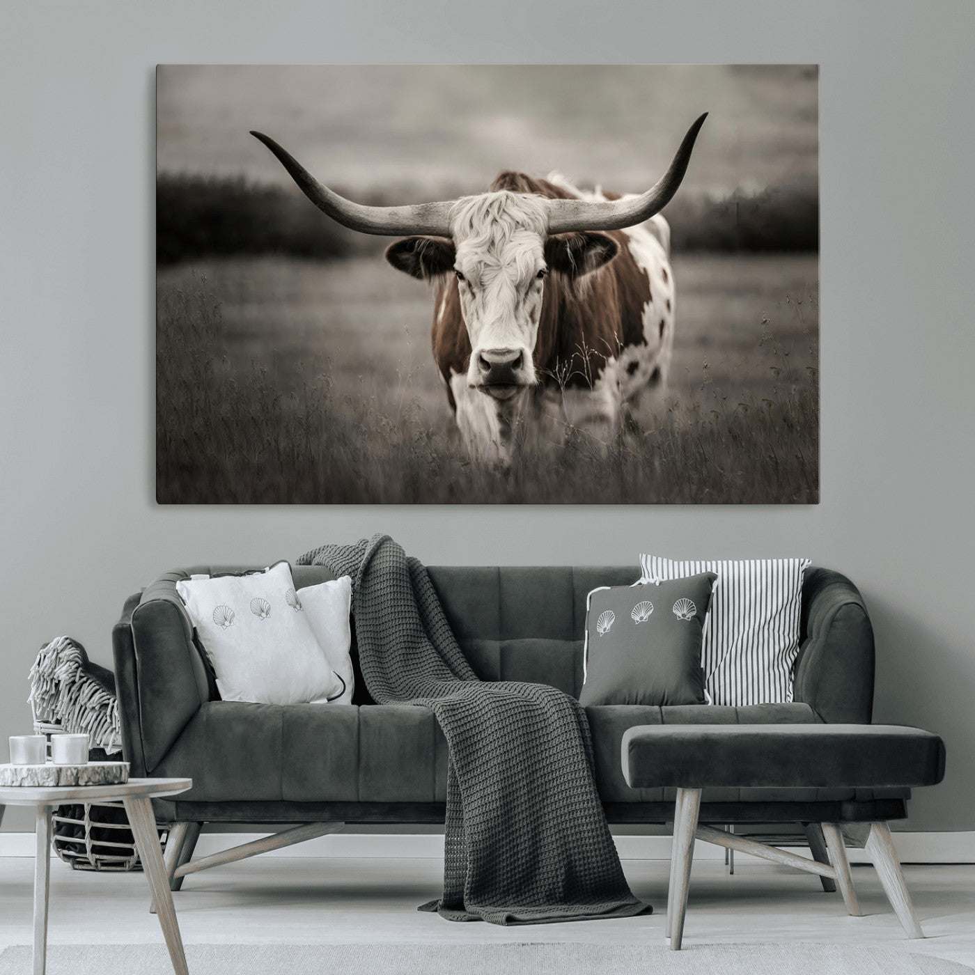 69238-MGV-CV-36X24-Longhorn Bull Wall Art – Rustic Black and White Texas Cattle Canvas Print, Western Farmhouse Animal Photography for Living Room,
