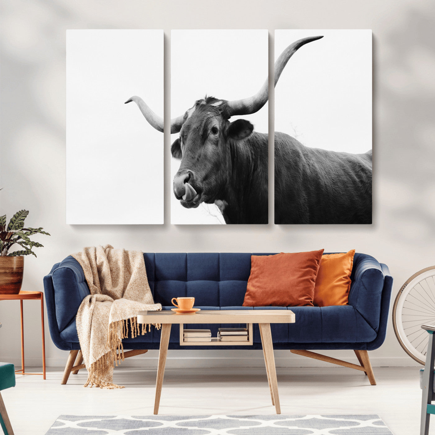 99244177-MGV-CV-36X24-Longhorn Photography Wall Art Canvas Print, Framed Western Cow Decor Art Picture Print, Black White Bull Perfect Modern Rustic