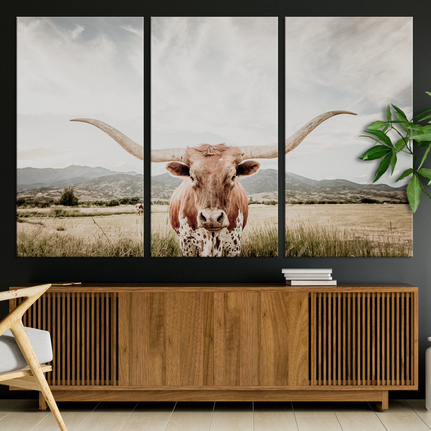 80054319-MGV-CV-36X24-Texas Longhorn Wall Art Canvas Print, Framed Western Cow Art Picture Print, Rustic Farmhouse Perfect Farmhouse Decor Artwork