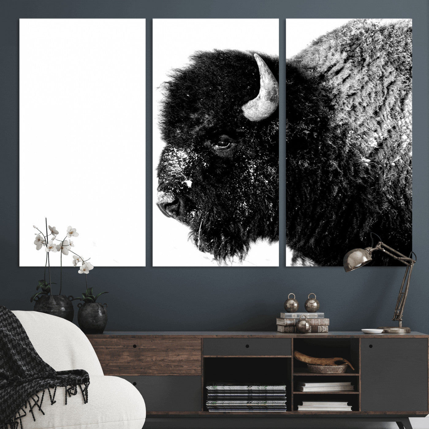 68780-MGV-CV-36X24-Bison Close-Up Wall Art – Black and White Buffalo Canvas Print, Rustic Wildlife Photography Decor for Living Room, Office, or