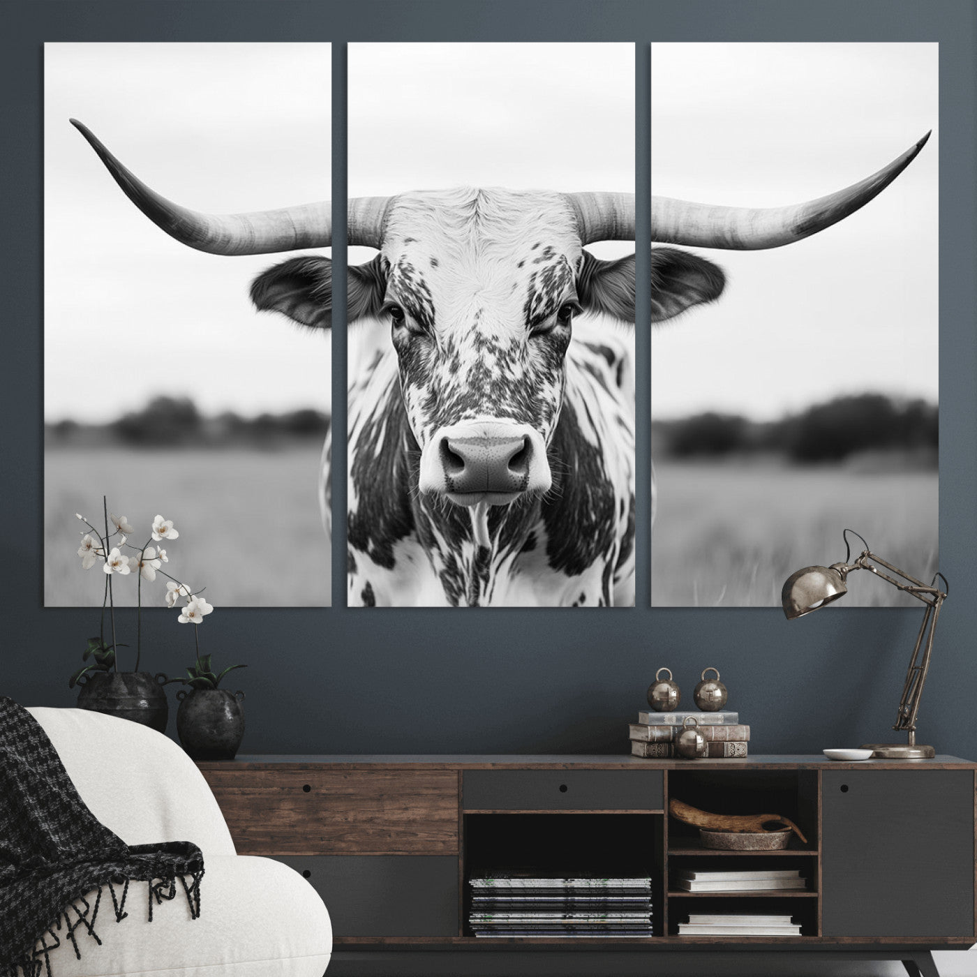 20272-MGV-CV-36X24-Highland Cow Wall Art – Black and White Western Longhorn Canvas Print, Farmhouse Living Room Decor Southwestern Animal Artwork for