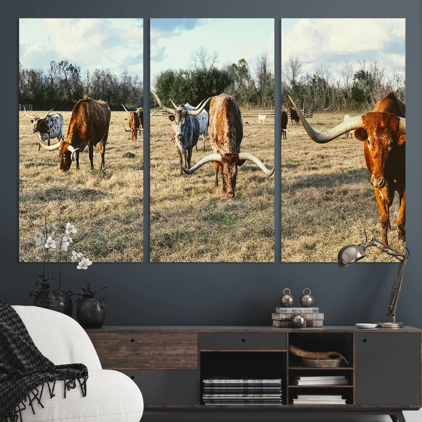 39144651-MGV-CV-48X32-3P-Texas Longhorns Wall Art Canvas Print, Framed Rustic Farm Scene Art Picture Print, Western Cattle Perfect Rustic Farmhouse Decor