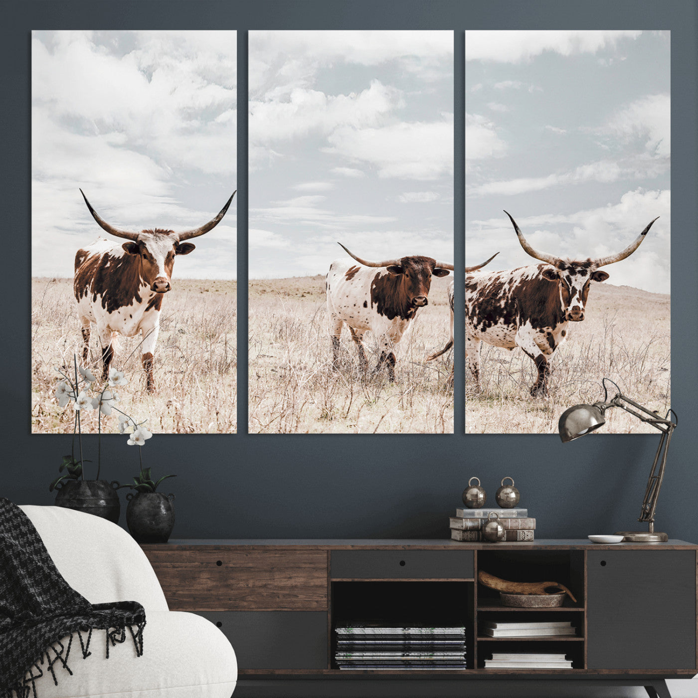 65621083-MGV-CV-36X24-Texas Longhorn Wall Art – Rustic Western Cattle Canvas Print, Southwestern Ranch Photography Decor for Living Room, Office,