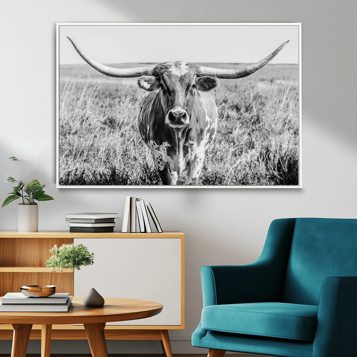 77320-MGV-CV-36X24-Texas Longhorn Wall Art – Black and White Western Cattle Canvas Print, Rustic Farmhouse Animal Photography Decor for Living Room,