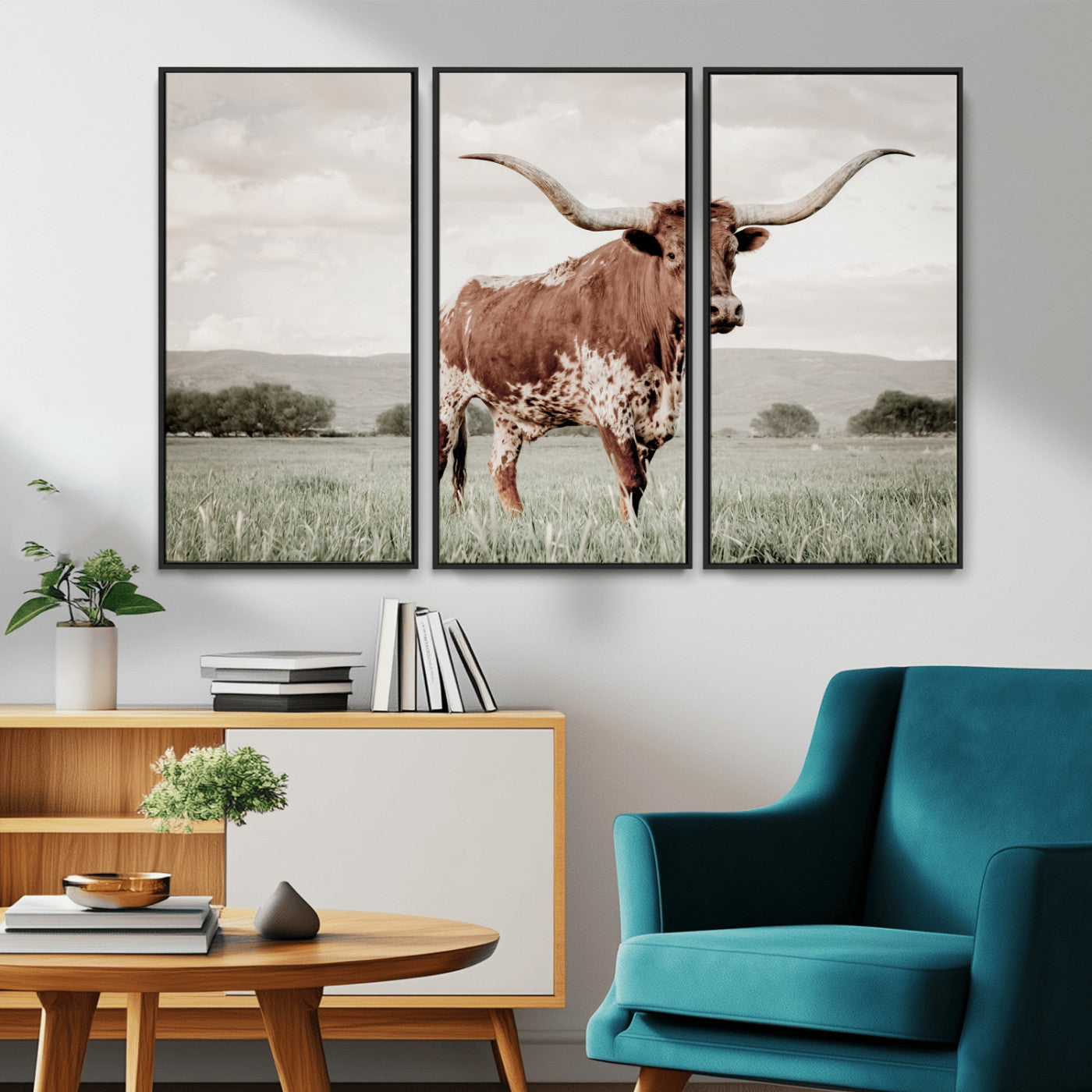 28309012-MGV-CV-36X24-Texas Longhorn Wall Art Canvas Print, Framed Spotted Cattle Art Picture Print, Horned Bull Perfect Rustic Western Decor Artwork