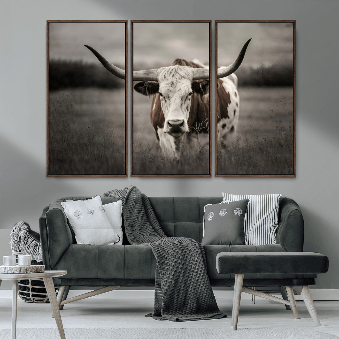 69238-MGV-CV-36X24-Longhorn Bull Wall Art – Rustic Black and White Texas Cattle Canvas Print, Western Farmhouse Animal Photography for Living Room,