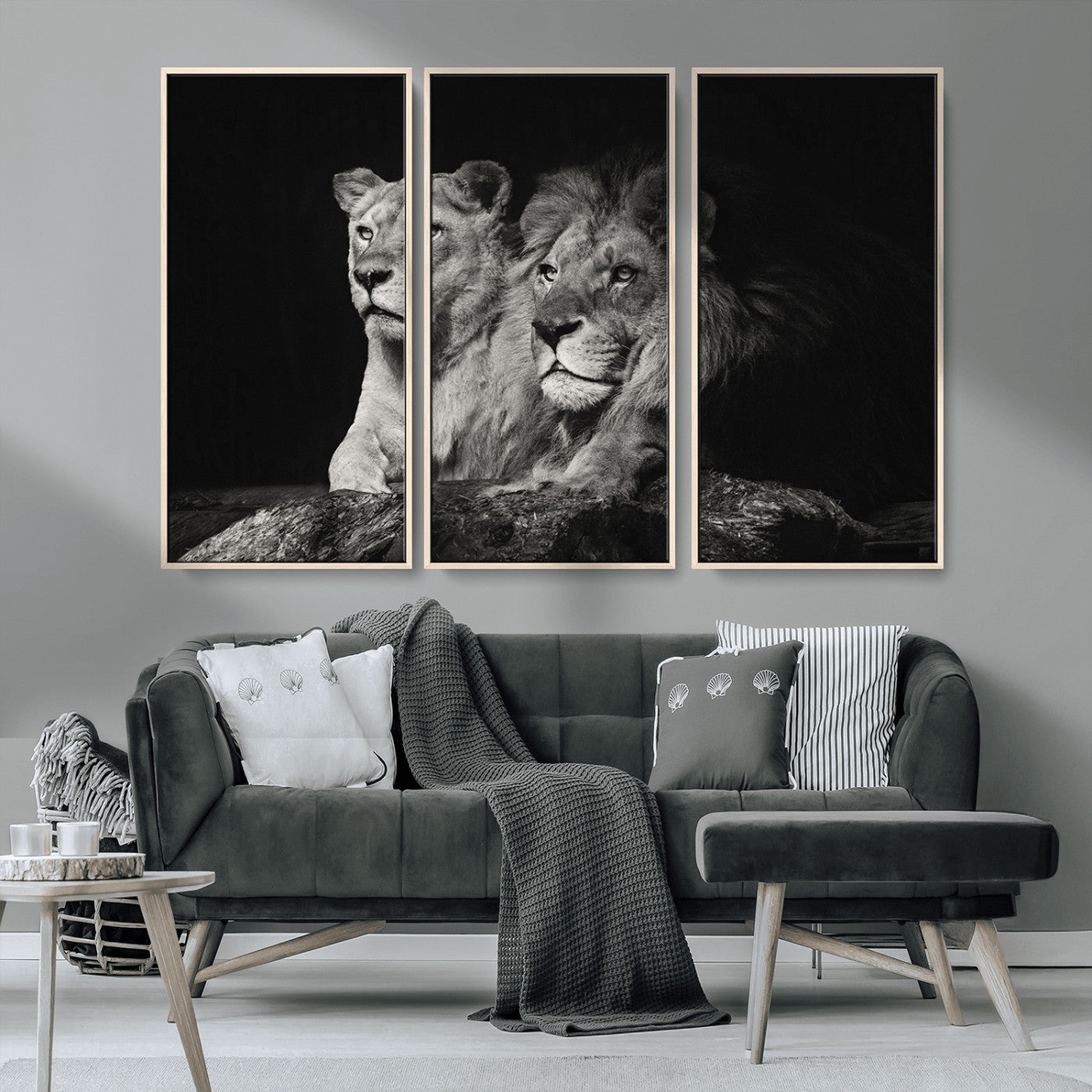 80013-MGV-CV-36X24-Lion and Lioness Wall Art – Black and White Wildlife Photography Canvas Print, African Safari Animal Decor for Office, Bedroom, or