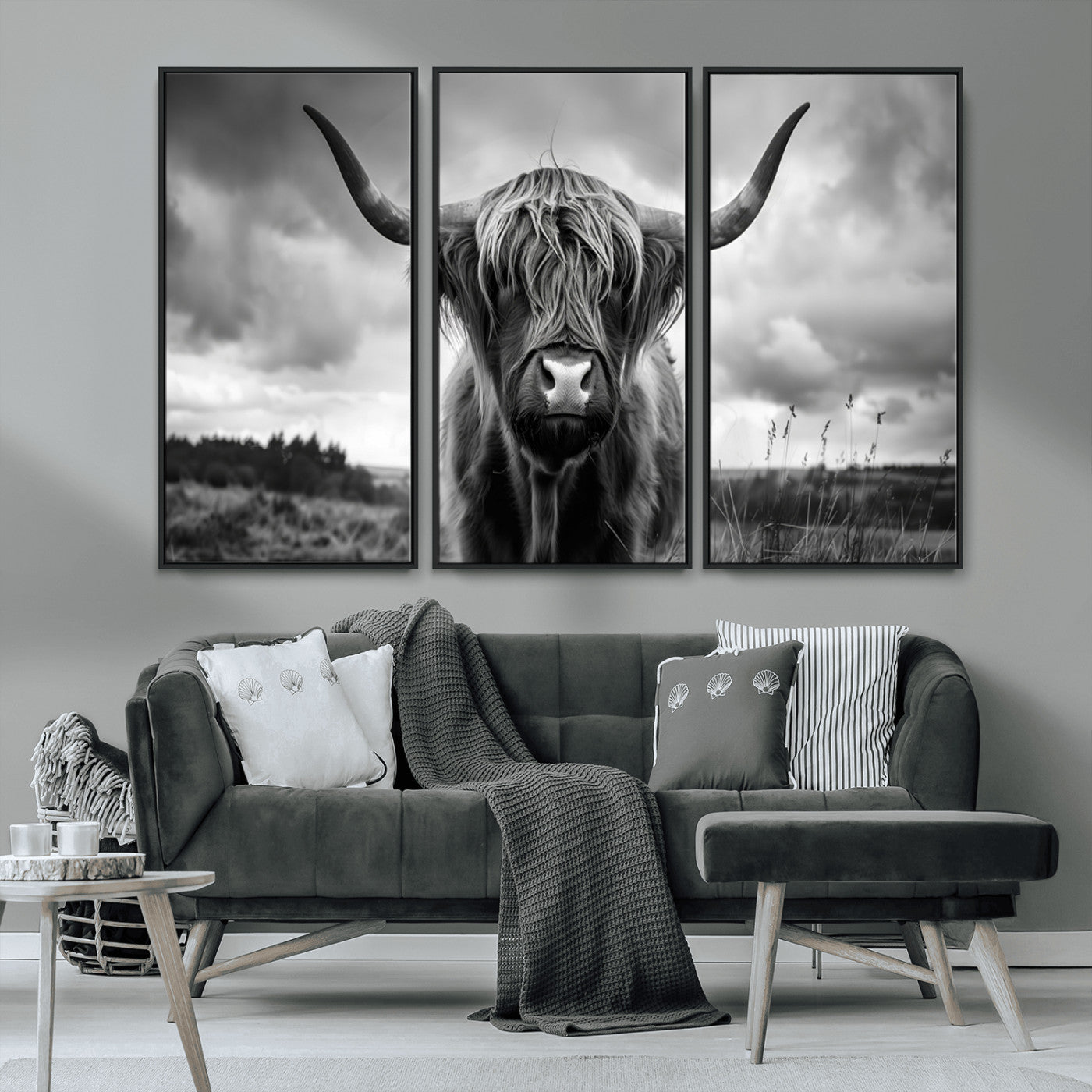 17924-MGV-CV-36X24-Highland Cow Wall Art – Black and White Rustic Longhorn Cattle Canvas Print, Farmhouse Animal Photography Decor for Country Home