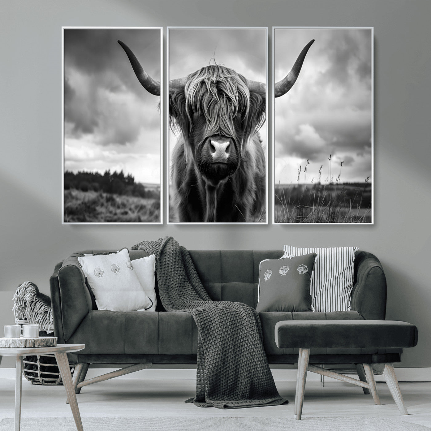 17924-MGV-CV-36X24-Highland Cow Wall Art – Black and White Rustic Longhorn Cattle Canvas Print, Farmhouse Animal Photography Decor for Country Home