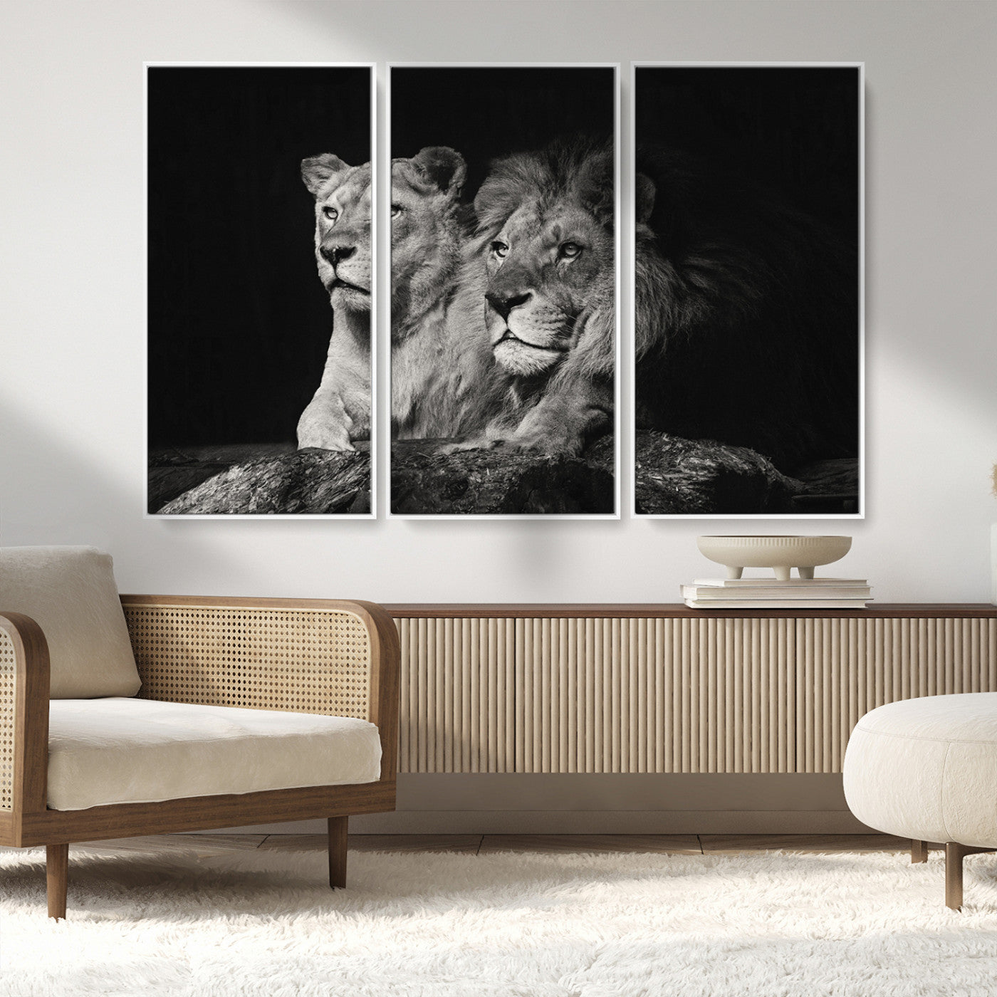 80013-MGV-CV-36X24-Lion and Lioness Wall Art – Black and White Wildlife Photography Canvas Print, African Safari Animal Decor for Office, Bedroom