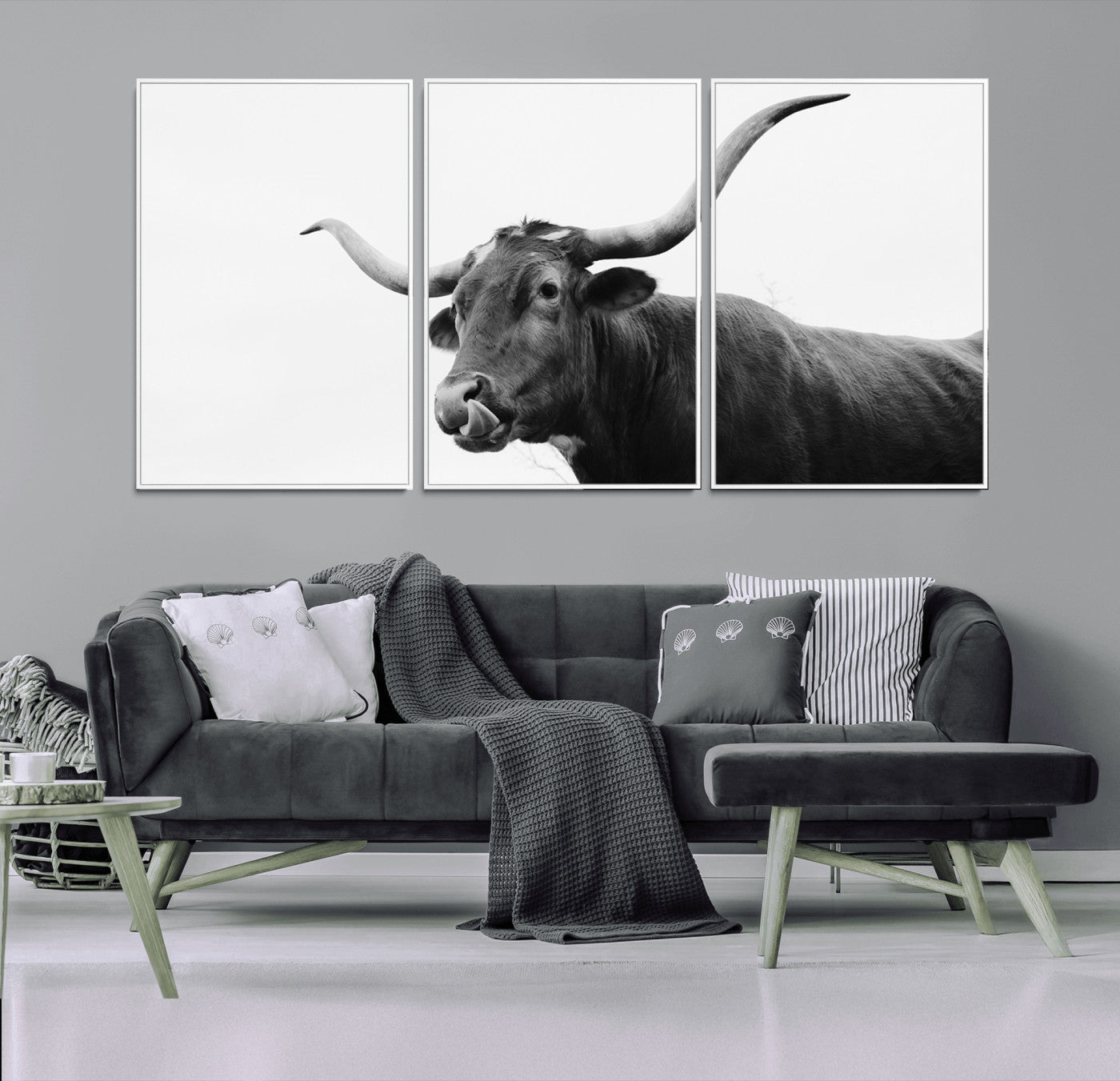 99244177-MGV-CV-36X24-Longhorn Photography Wall Art Canvas Print, Framed Western Cow Decor Art Picture Print, Black White Bull Perfect Modern Rustic