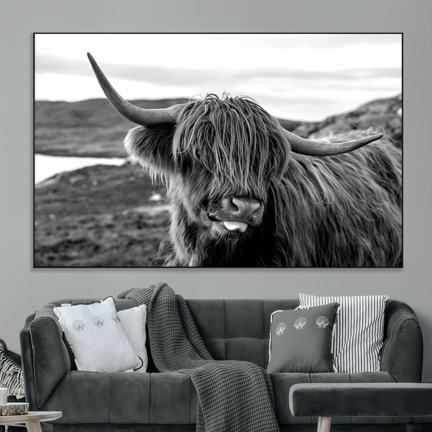 83810-MGV-CV-36X24-Highland Cow Wall Art – Black and White Highland Cattle Print, Rustic Farmhouse Animal Decor for Living Room or Office