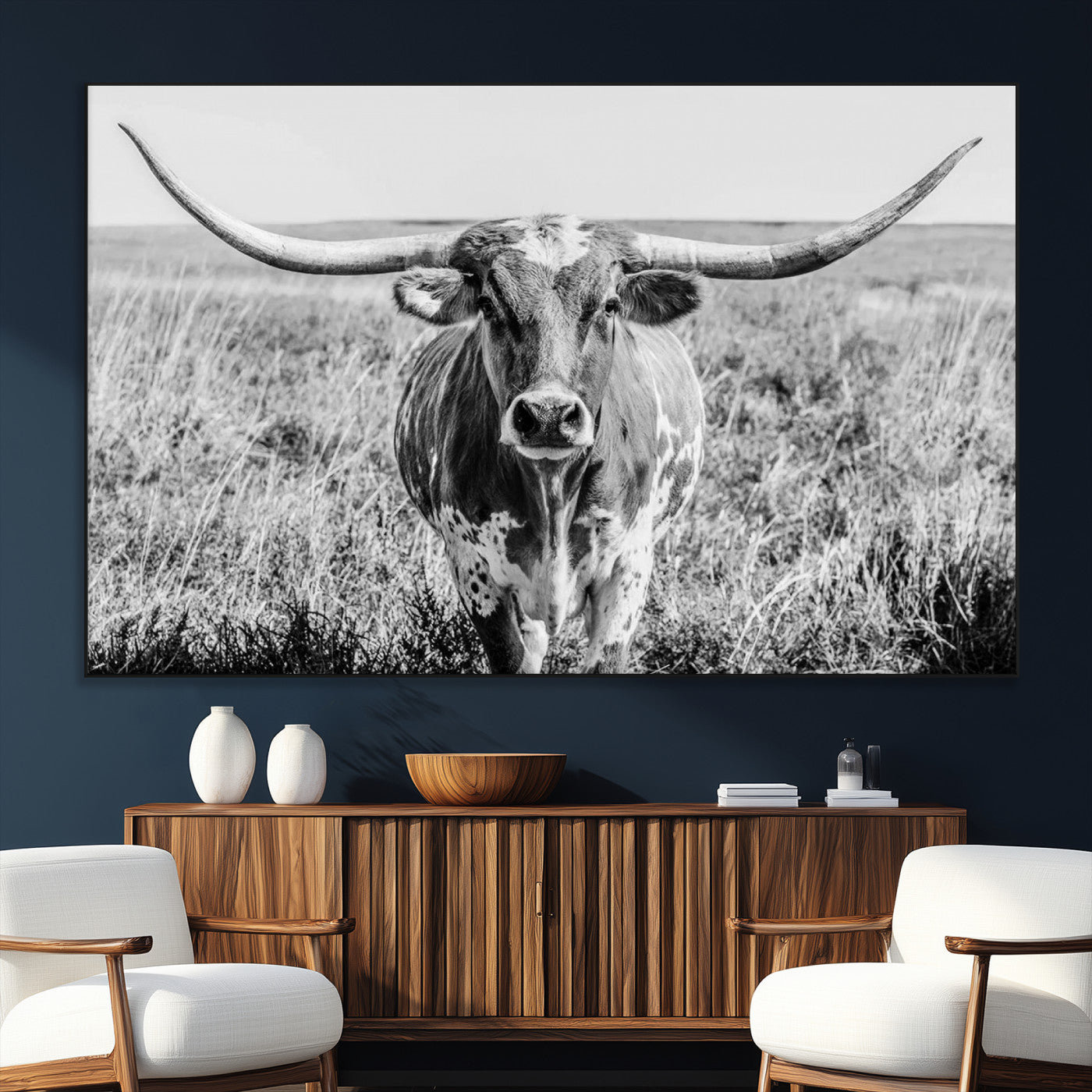 77320-MGV-CV-36X24-Texas Longhorn Wall Art – Black and White Western Cattle Canvas Print, Rustic Farmhouse Animal Photography Decor for Living Room,