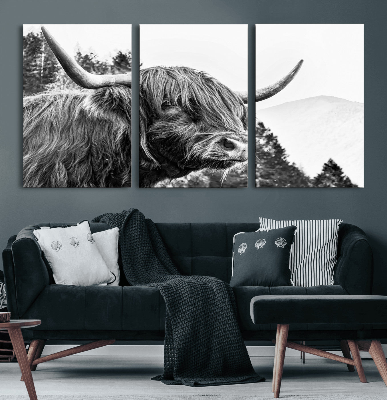 61570-MGV-CV-36X24-Highland Cow Wall Art – Black and White Scottish Bull Canvas Print, Rustic Farmhouse Animal Decor for Living Room, Bedroom, or