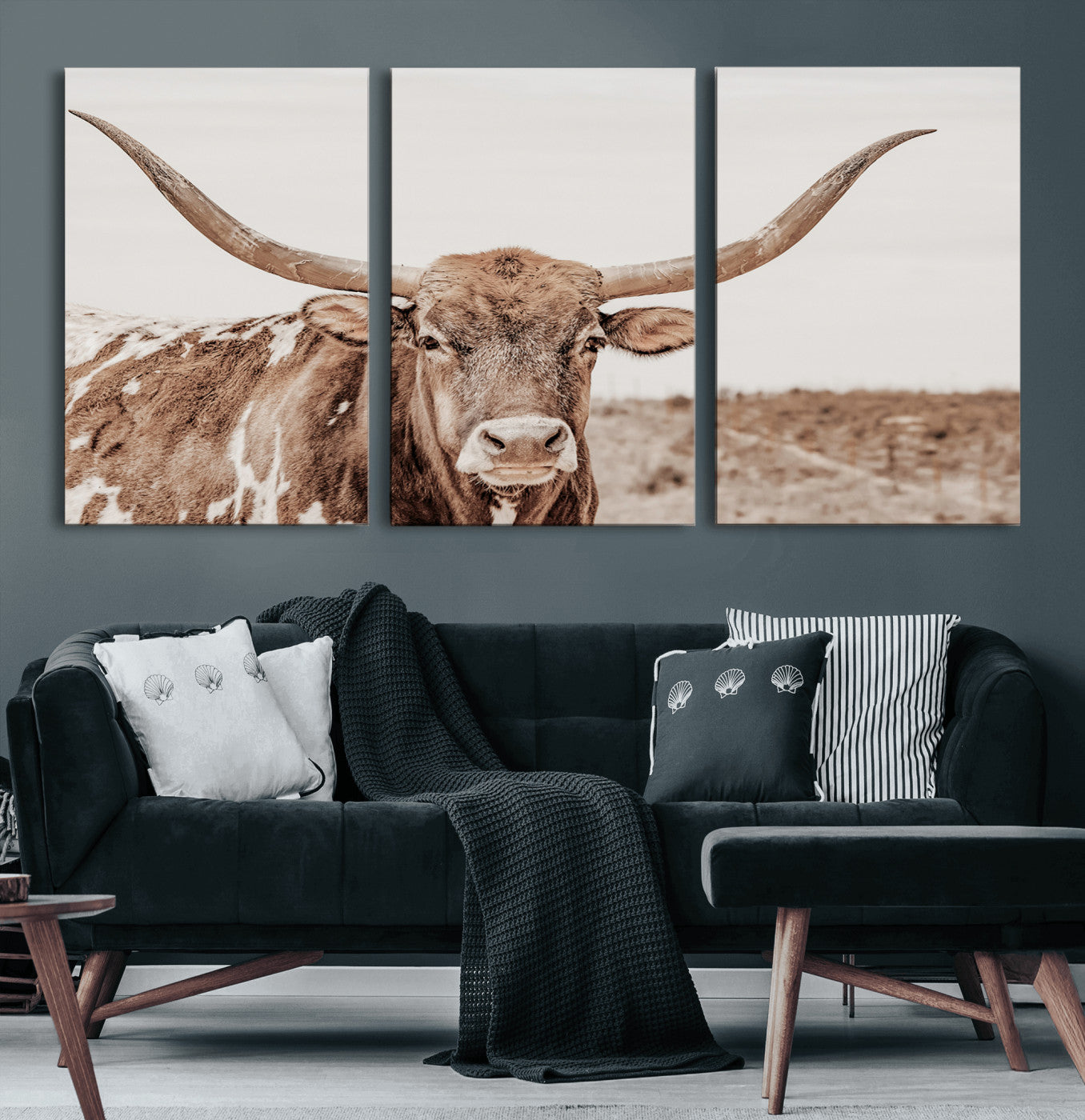 77810049-MGV-CV-36X24-Longhorn Bull Photo Wall Art Canvas Print, Framed Rustic Cow Decor Art Picture Print, Neutral Farmhouse Style Perfect Rustic