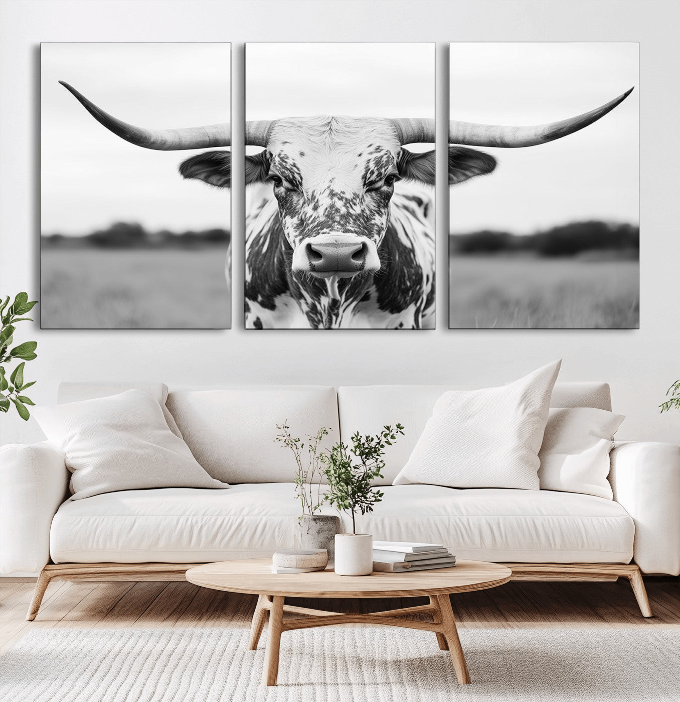 20272-MGV-CV-36X24-Texas Longhorn Wall Art – Black and White Cowboy Western Canvas Print, Rustic Farmhouse Cattle Photography Decor for Ranch, Barn
