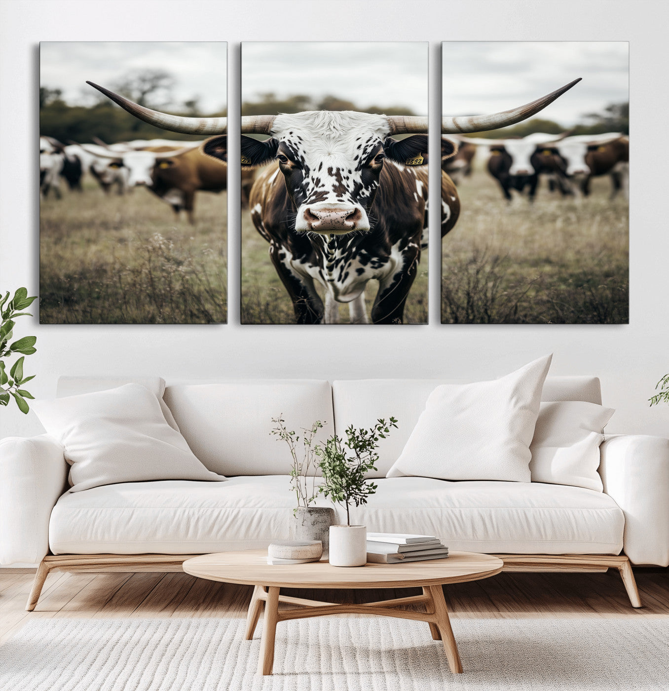 79025945-MGV-CV-36X24-Texas Longhorn Wall Art Canvas Print, Framed Speckled Cow Art Picture Print, Horned Cattle Perfect Rustic Western Decor Artwork