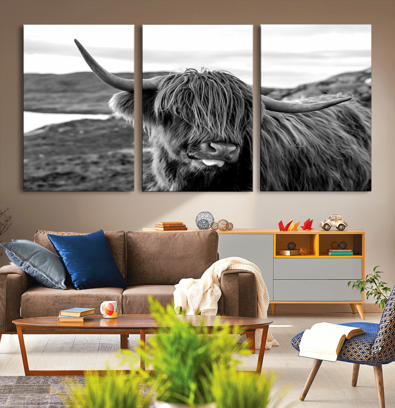 83810-MGV-CV-36X24-Highland Cow Wall Art – Black and White Highland Cattle Print, Rustic Farmhouse Animal Decor for Living Room