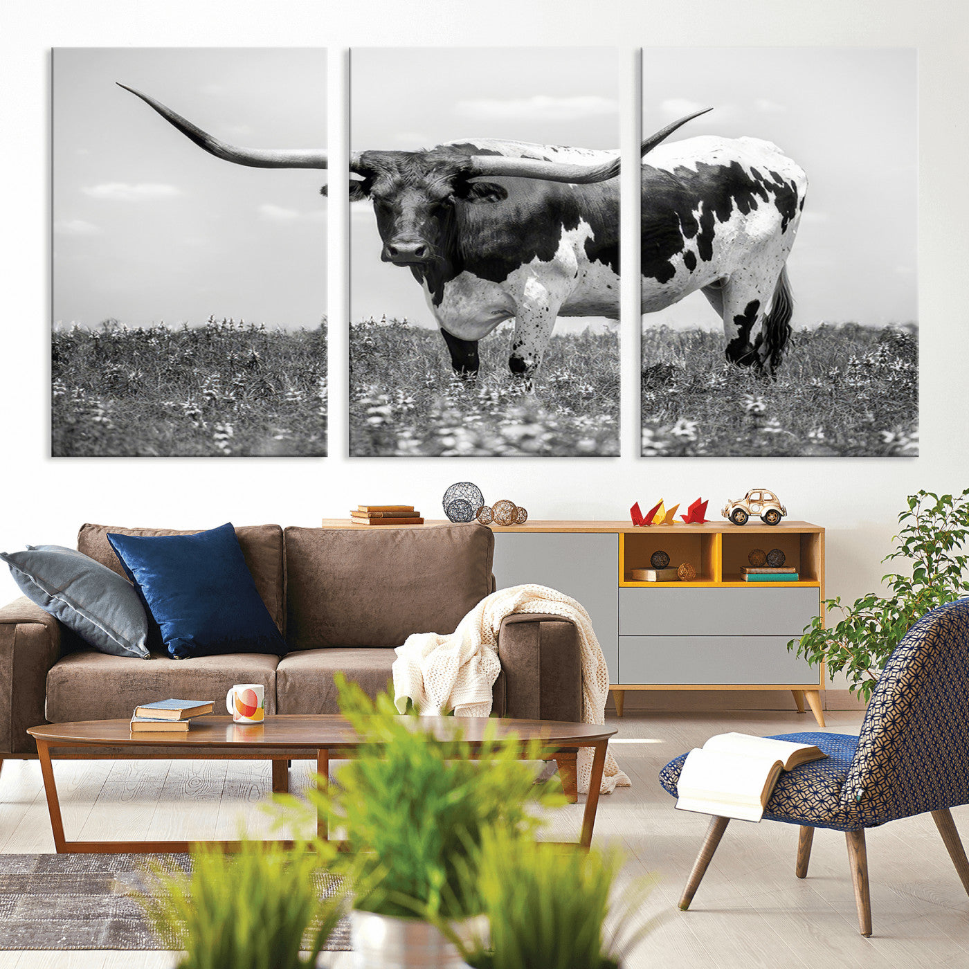 83785-MGV-CV-36X24-Texas Longhorn Wall Art Canvas Print, Framed Horned Bull Art Picture Print, Monochrome Cattle Perfect Rustic Western Decor Artwork
