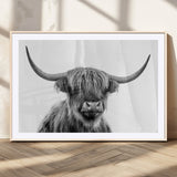 10123-MGV-CV-36X24-Black and White Highland Cow Wall Art – Modern Farmhouse Animal Print, Rustic Scottish Bull Canvas Decor for Living Room, Bedroom,