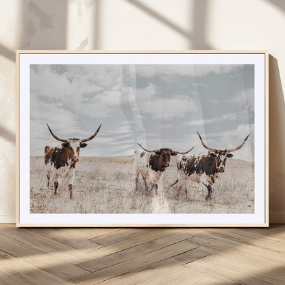 65621083-MGV-CV-36X24-Texas Longhorn Wall Art – Rustic Western Cattle Canvas Print, Southwestern Ranch Photography Decor for Living Room, Office,