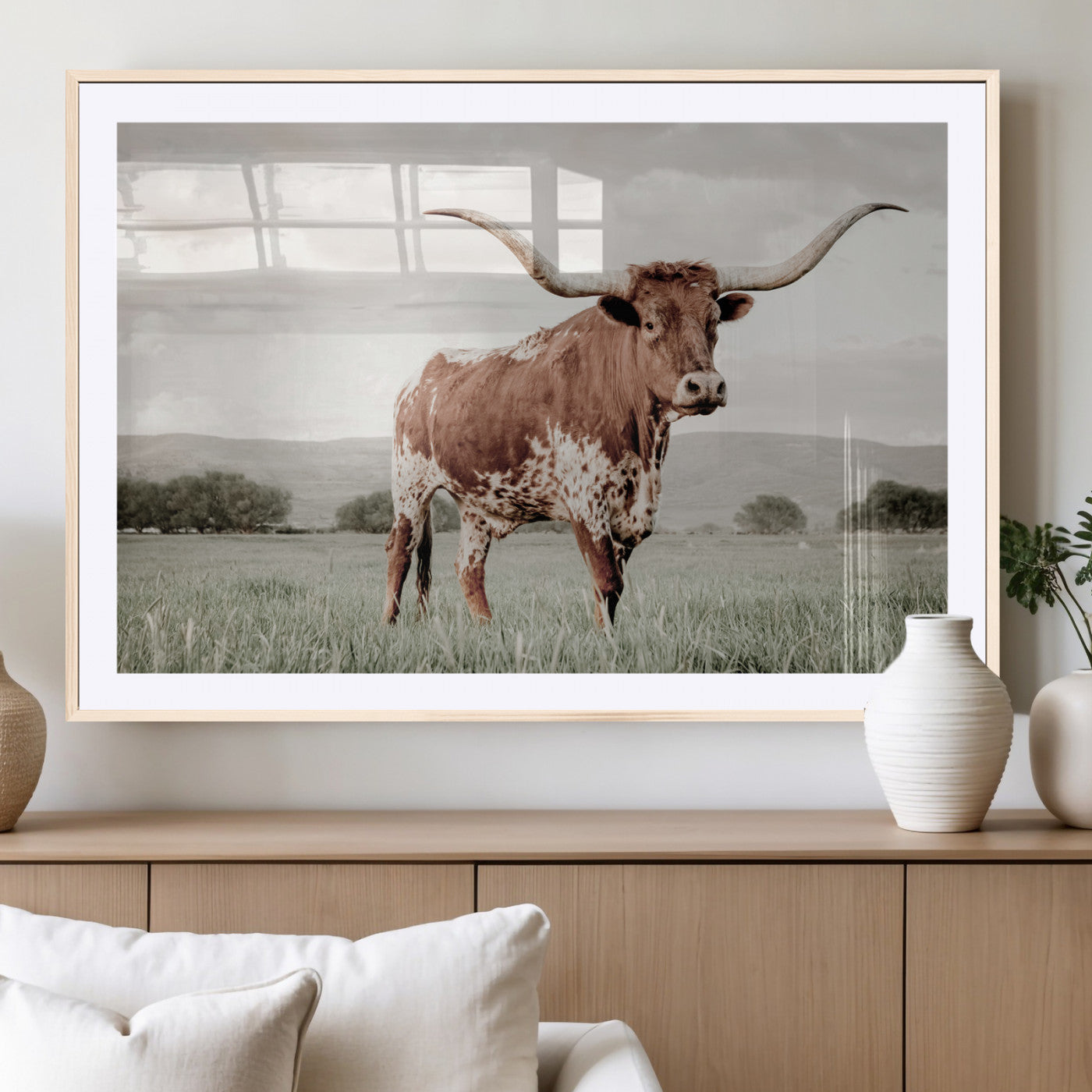 28309012-MGC-FP-36x24_Natural-Texas Longhorn Wall Art Canvas Print, Framed Spotted Cattle Art Picture Print, Horned Bull Perfect Rustic Western Decor Artwork