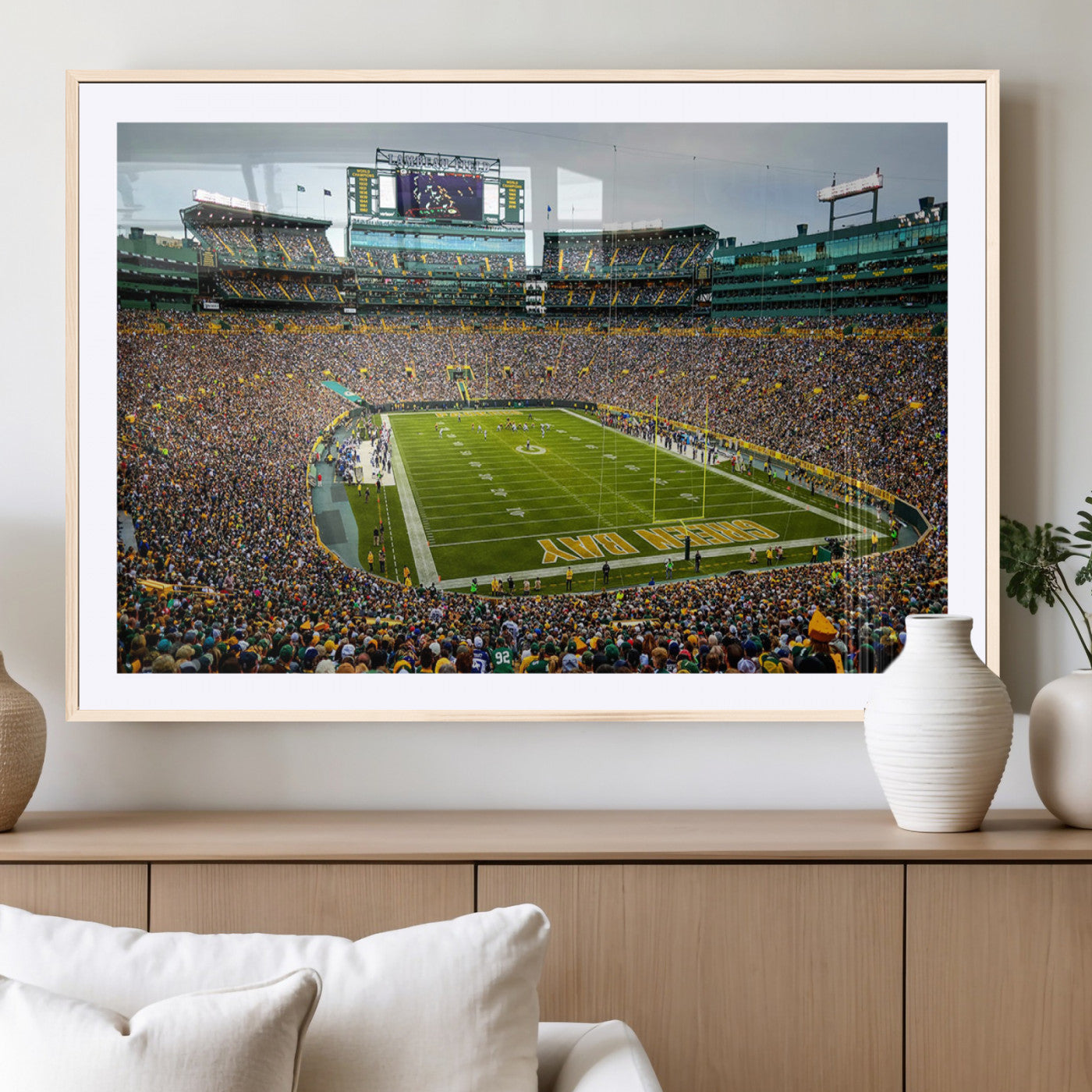 96617112-MGV-CV-36X24-Lambeau Field Wall Art – Green Bay Packers NFL Football Stadium Canvas Print – Game Day Crowd Sports Decor for Man Cave, Bar, or
