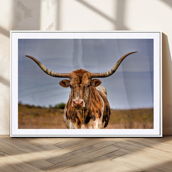 18594-MGV-CV-36X24-Texas Longhorn Bull Wall Art – Rustic Western Cattle Canvas Print, Country Farmhouse Decor for Living Room, Office or Cabin
