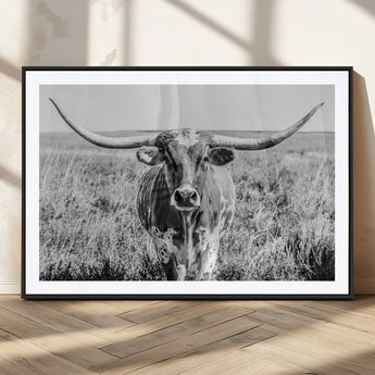 77320-MGV-CV-36X24-Texas Longhorn Wall Art – Black and White Western Cattle Canvas Print, Rustic Farmhouse Animal Photography Decor for Living Room,