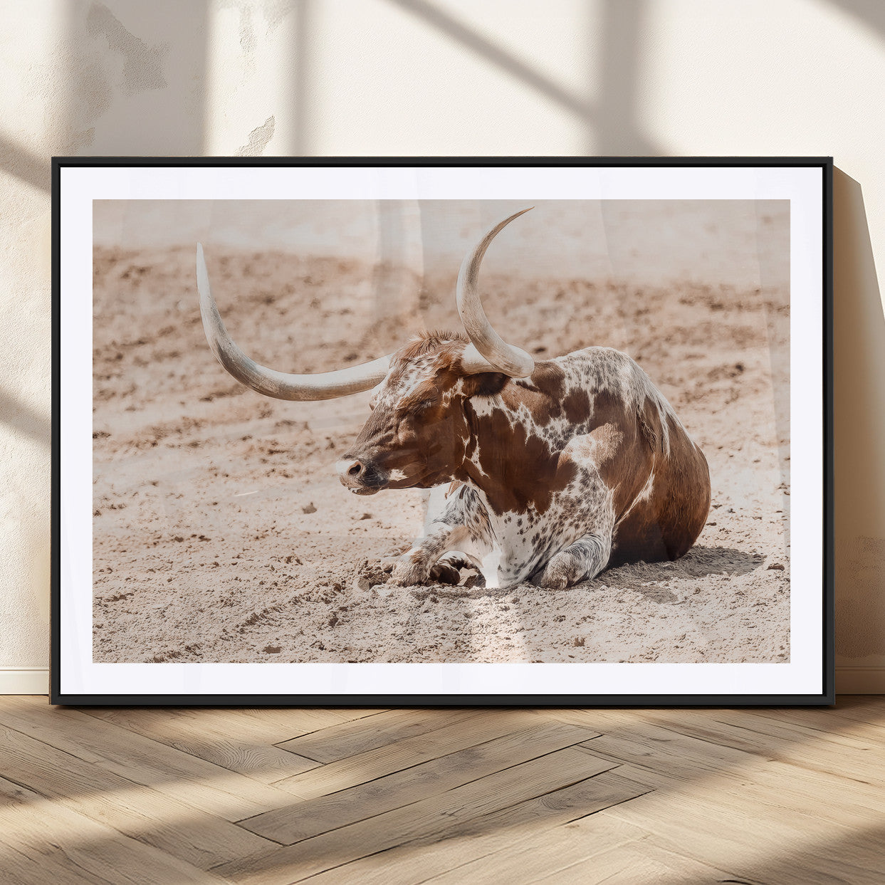 91248682-MGC-FP-36x24_Black-Texas Longhorn Wall Art Canvas Print, Framed Resting Bull Art Picture Print, Spotted Cattle Perfect Rustic Western Decor Artwork