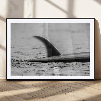 62314230-MGC-FP-36x24_Black-Black White Surfboard Wall Art Canvas Print, Framed Minimalist Beach Art Picture Print, Surf Fin Perfect Minimalist Coastal Decor