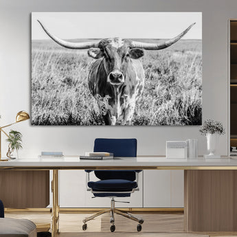 77320-MGV-CV-36X24-Texas Longhorn Wall Art – Black and White Western Cattle Canvas Print, Rustic Farmhouse Animal Photography Decor for Living Room,