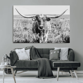 77320-MGV-CV-36X24-Texas Longhorn Wall Art – Black and White Western Cattle Canvas Print, Rustic Farmhouse Animal Photography Decor for Living Room,