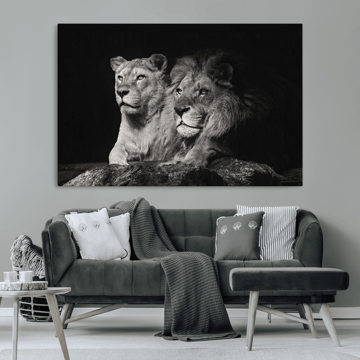 80013-MGV-CV-36X24-Lion and Lioness Wall Art – Black and White Wildlife Photography Canvas Print, African Safari Animal Decor for Office, Bedroom