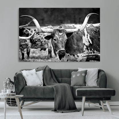 15425553-MGV-CV-36X24-Western Wall Art – Longhorn Cattle Black and White Canvas Print, Rustic Ranch Photography Decor for Bedroom, Living Room, Office,