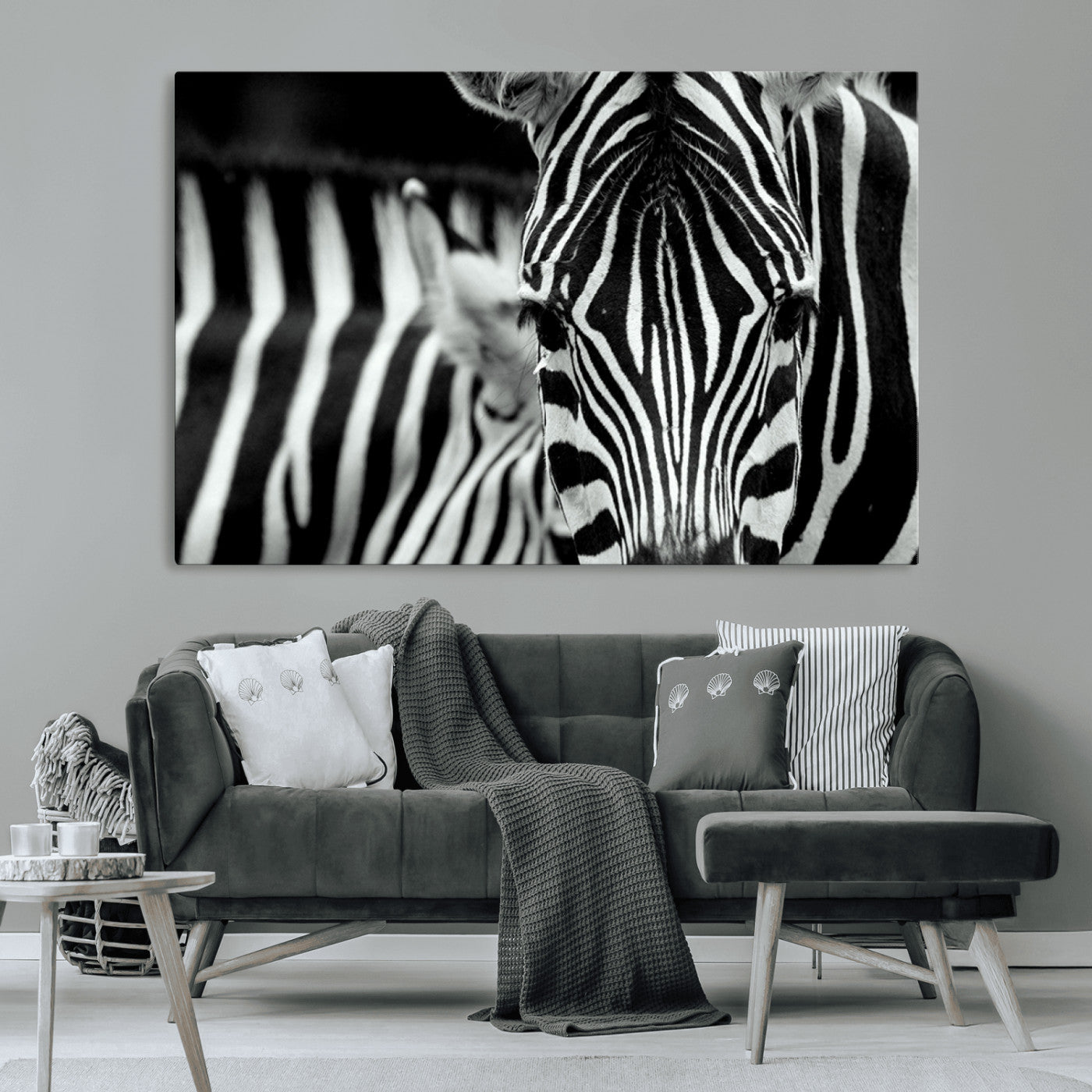 43631-MGV-CV-36X24-Black and White Zebra Wall Art – Modern Animal Print Canvas Artwork for Living Room, Bedroom, or Office Decor