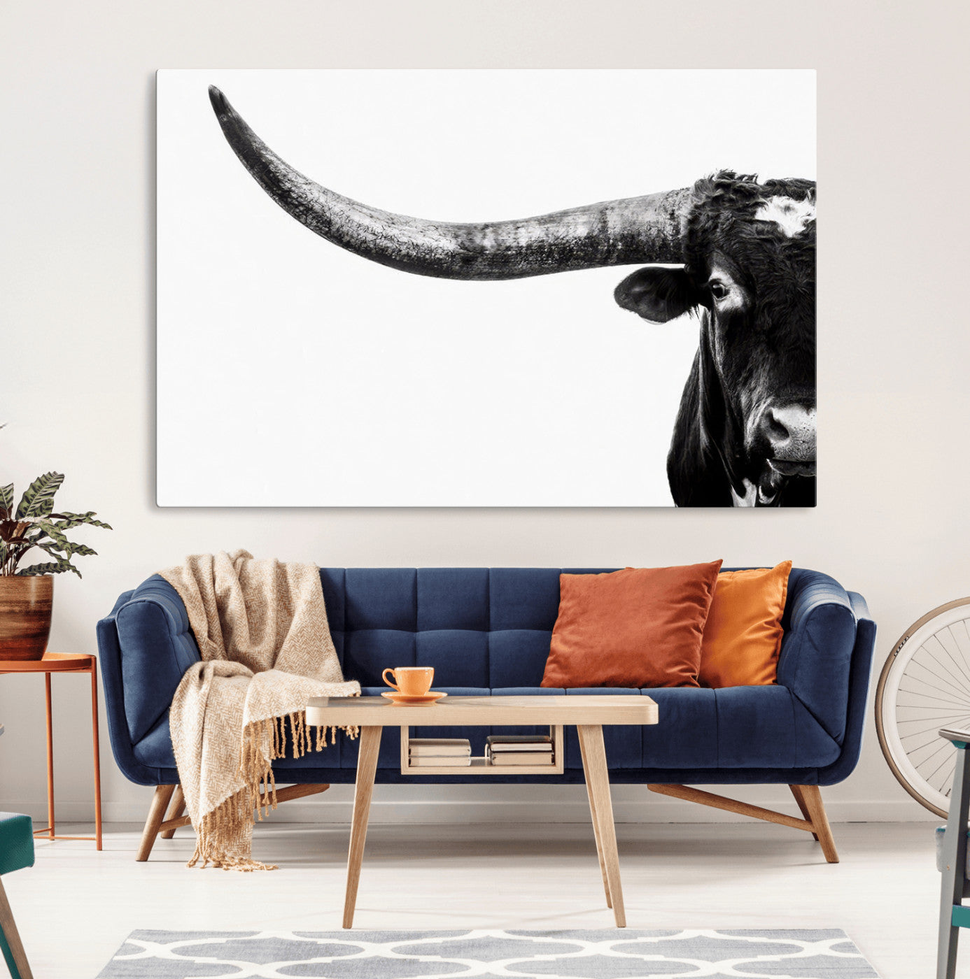 31699-MGV-CV-36X24-Longhorn Wall Art – Black and White Texas Longhorn Cow Canvas Print, Rustic Western Farmhouse Artwork for Living Room, Bedroom or