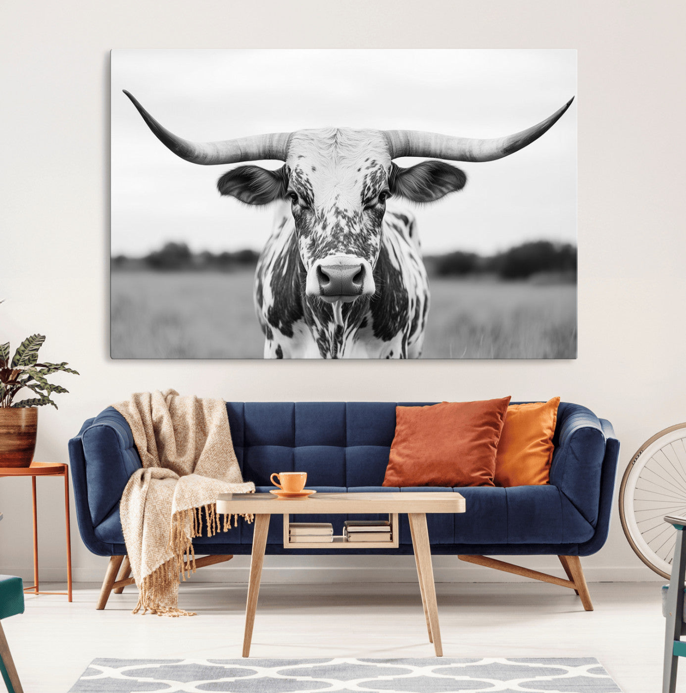 20272-MGV-CV-36X24-Highland Cow Wall Art – Black and White Western Longhorn Canvas Print, Farmhouse Living Room Decor Southwestern Animal Artwork for