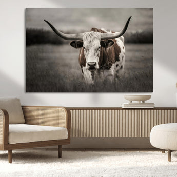 69238-MGV-CV-36X24-Longhorn Bull Wall Art – Rustic Black and White Texas Cattle Canvas Print, Western Farmhouse Animal Photography for Living Room,