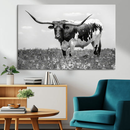 83785-MGV-CV-36X24-Texas Longhorn Wall Art Canvas Print, Framed Horned Bull Art Picture Print, Monochrome Cattle Perfect Rustic Western Decor Artwork