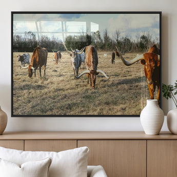 39144651-MGV-FP-36X24-3P_Black-Texas Longhorns Wall Art Canvas Print, Framed Rustic Farm Scene Art Picture Print, Western Cattle Perfect Rustic Farmhouse Decor