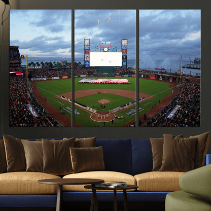 44631-MGV-CV-36X24-Oracle Park Stadium Wall Art Canvas Print, Framed San Francisco Giants Art Picture Print, Giants Stadium Field Perfect Sports Room