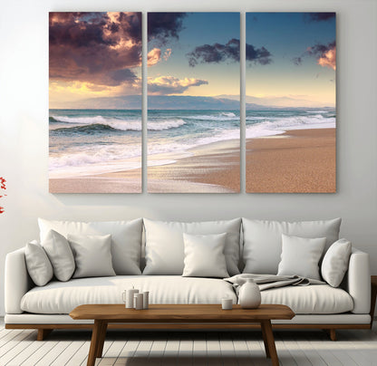 42253-MGV-CV-36X24-Serene Beach Waves Wall Art – Tranquil Ocean Horizon Canvas Print, Coastal Seascape Decor for Living Room or Office Wall
