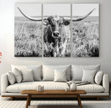 77320-MGV-CV-36X24-Texas Longhorn Wall Art – Black and White Western Cattle Canvas Print, Rustic Farmhouse Animal Photography Decor for Living Room,