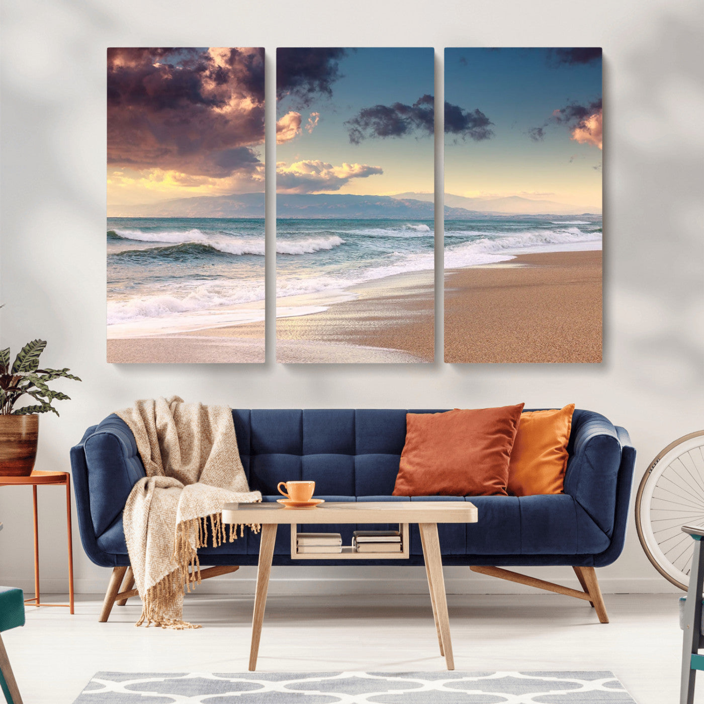 42253-MGV-CV-36X24-Serene Beach Waves Wall Art – Tranquil Ocean Horizon Canvas Print, Coastal Seascape Decor for Living Room or Office Wall