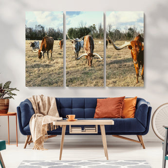 39144651-MGV-CV-36X24-Texas Longhorns Wall Art Canvas Print, Framed Rustic Farm Scene Art Picture Print, Western Cattle Perfect Rustic Farmhouse Decor