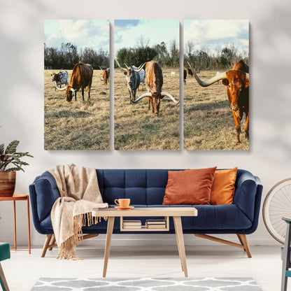 39144651-MGV-CV-36X24-Texas Longhorns Wall Art Canvas Print, Framed Rustic Farm Scene Art Picture Print, Western Cattle Perfect Rustic Farmhouse Decor