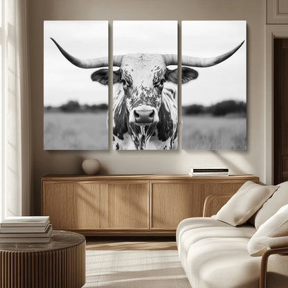 20272-MGV-CV-36X24-Highland Cow Wall Art – Black and White Western Longhorn Canvas Print, Farmhouse Living Room Decor Southwestern Animal Artwork for